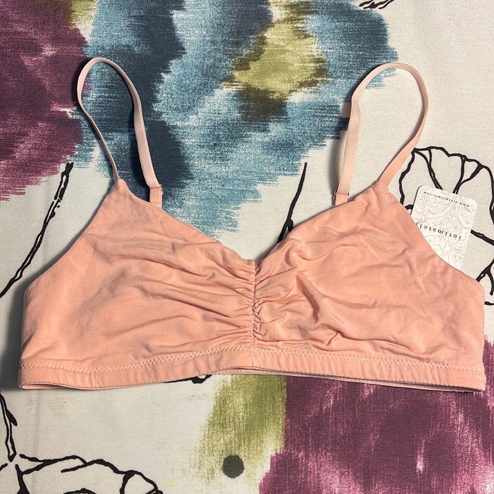 NWT Free People pink bralette. Soft stretch material adjustable straps. Size S - Picture 1 of 4